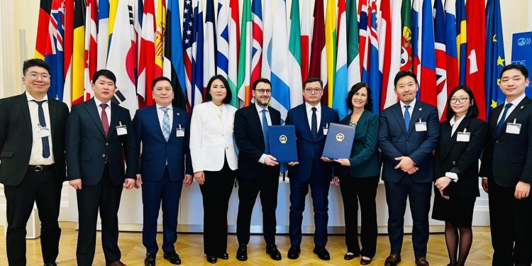 Монгол Улс олон улсын татварын хамтын ажиллагаа амжилттай үргэлжилж байна.